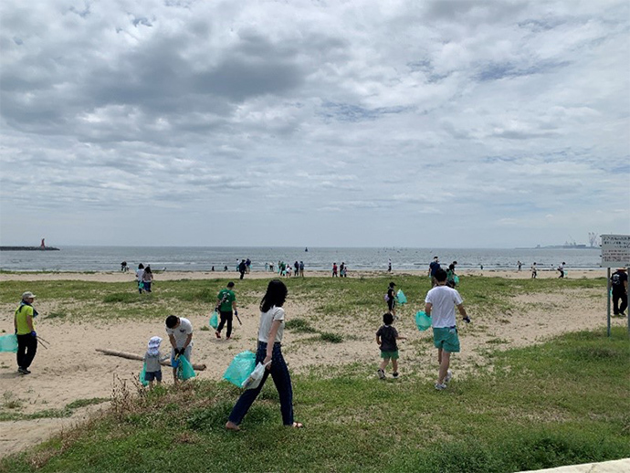津市「岩田川付近と海岸清掃」のボランティア活動に参加しました