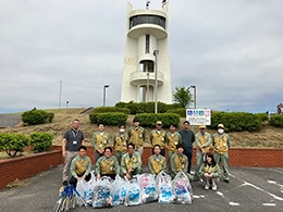 「半田市緑地公園」の海浜清掃を実施しました