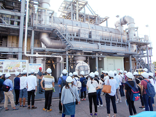 衣浦東部浄化センター見学の様子