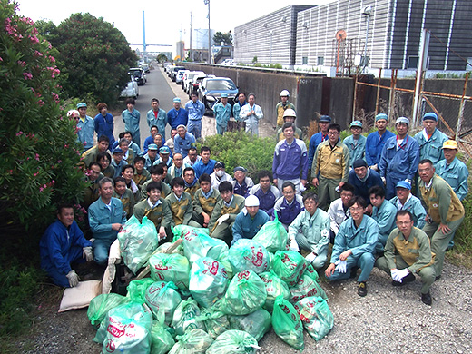 名古屋市「九号地海浜」の清掃活動の様子2