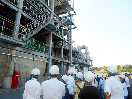 衣浦東部浄化センター見学の様子