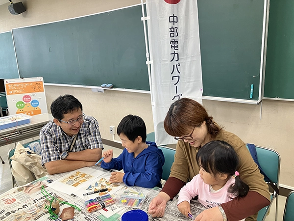 間伐材を活用したバードコール作り