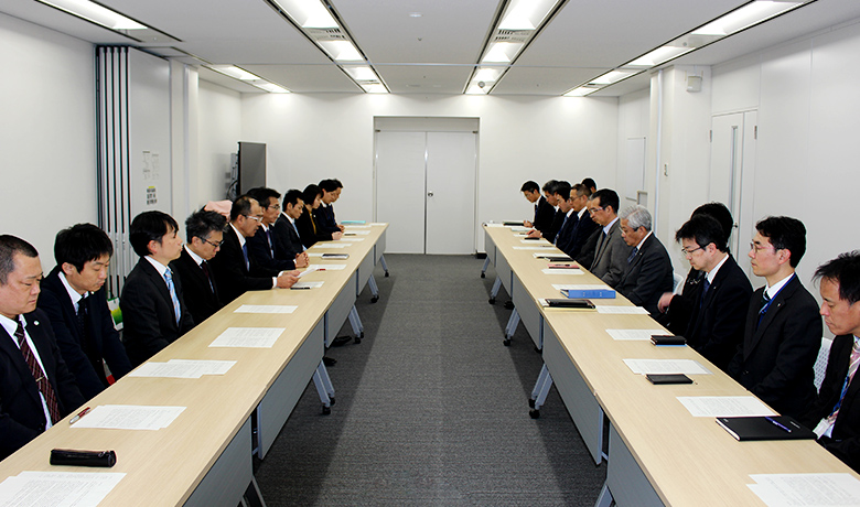 労使協議の様子