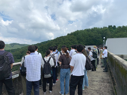奥矢作第一水力発電所の様子