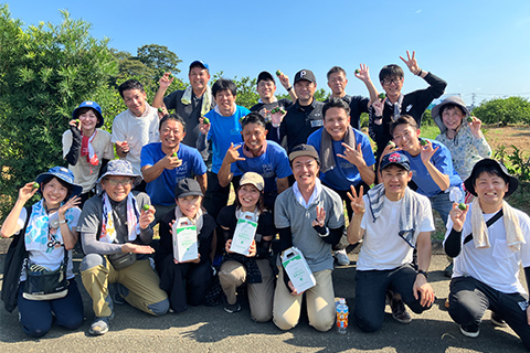 BLUE LAKE Projectの皆さんと集合写真
