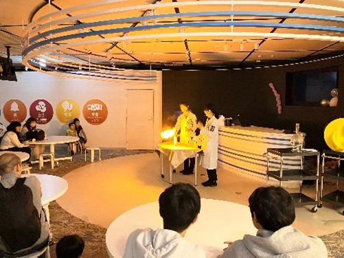 特別実験ショー