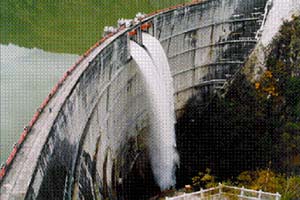 高根第一ダムの写真
