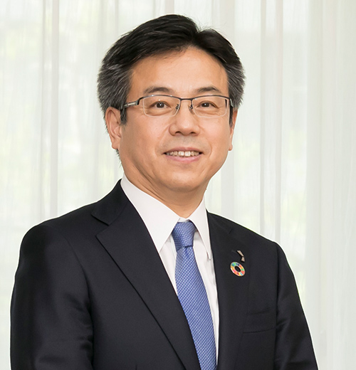 President and Director　Hayashi Kingo