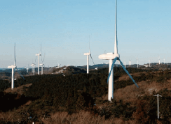 新青山高原風力発電所 