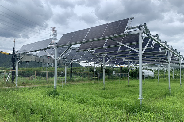 農業と発電の両立～可動式営農型太陽光発電の最適アルゴリズム開発～
