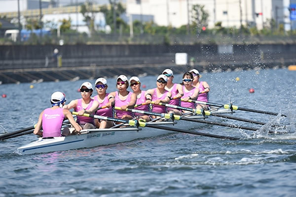 女子エイト(S佐野 5番谷口 にて合同クルーの一員として参加)決勝