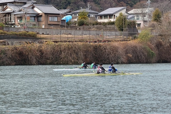 水上トレーニングの様子